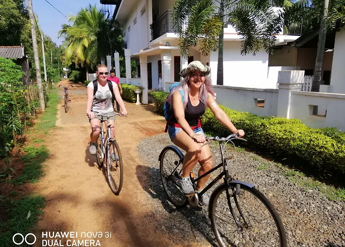 Bungalow rentals Rajarata Family Resort
