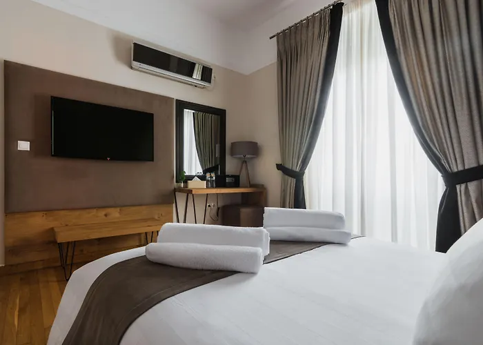 Acropolis Exclusive Residences