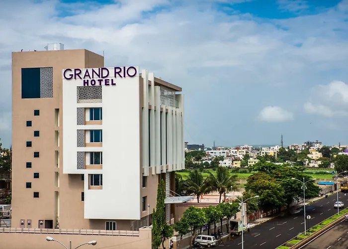 Hotels Close to Airport Grand Rio