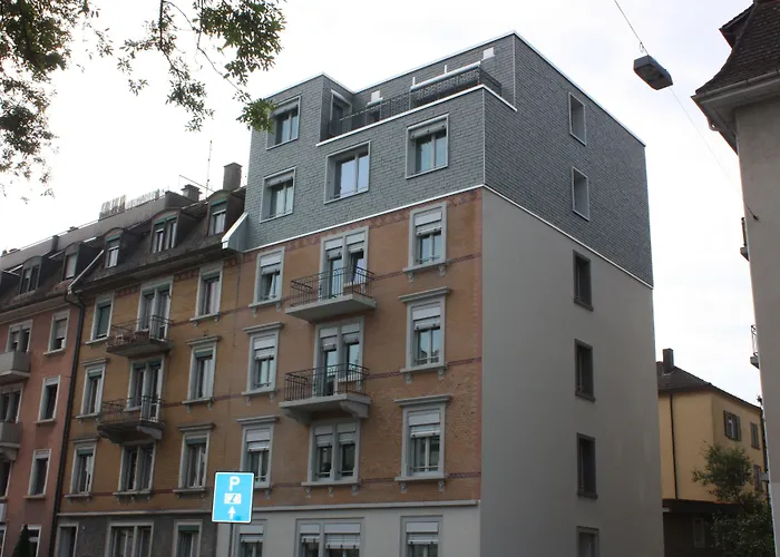 Vacation rental: Swiss Star Oerlikon Lodge - Self Check-In