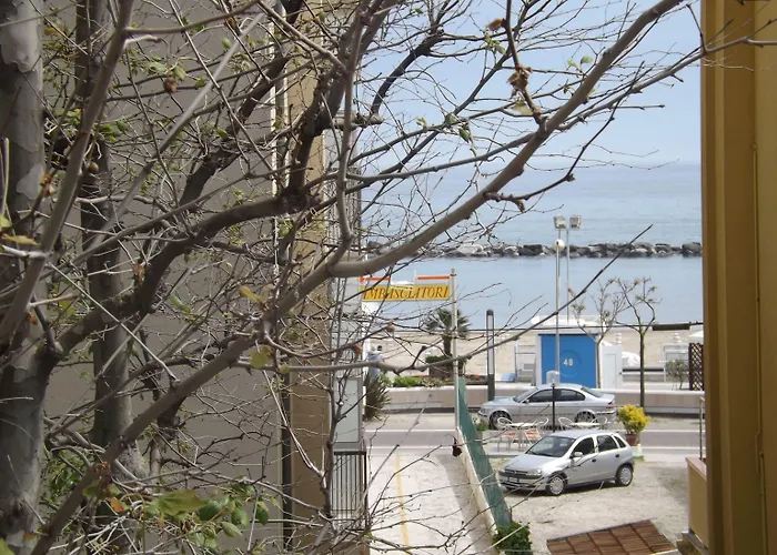 Cheap hotels La Vela