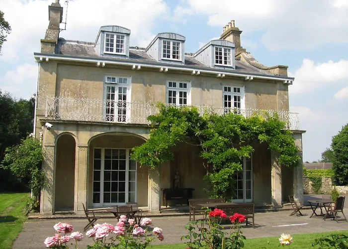 Private villas Chiseldon House Hotel