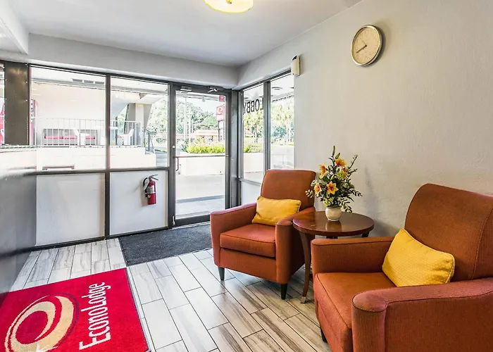Motel: Econo Lodge Tallahassee North