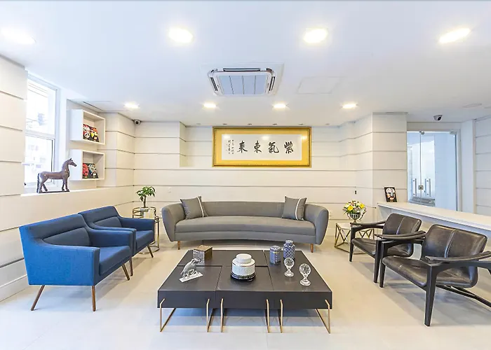 Hotel com vista: Hotel Global Grupos