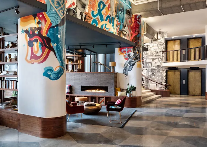 Motel: The Revolution Hotel