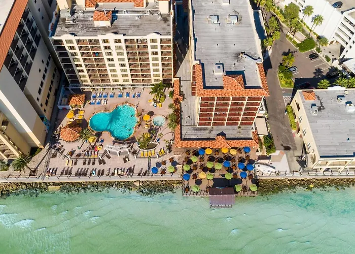 Pets Allowed Hotel Holiday Inn & Suites Clearwater Beach By Ihg