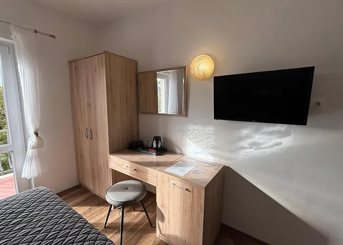 3 star hotels Guest House Villa Bellevue