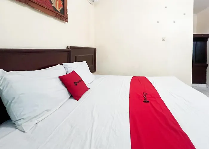 Guest house: Reddoorz At Mahendra Beach Inn Kuta
