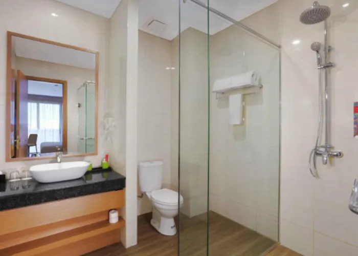 Central hotel: Favehotel Nagoya - Batam