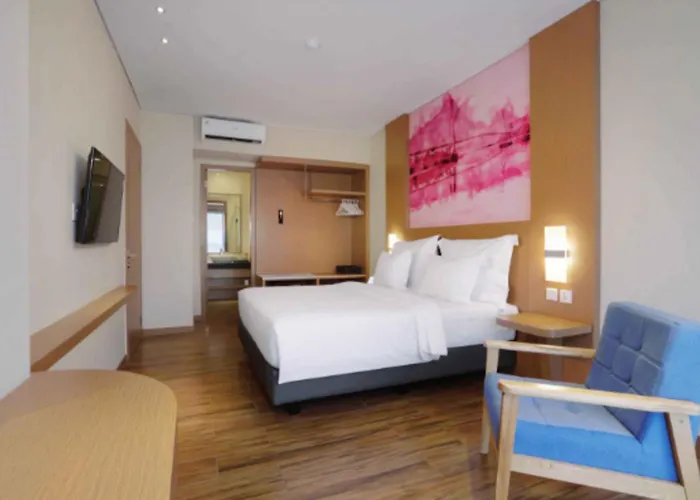 Сity center hotels Favehotel Nagoya - Batam