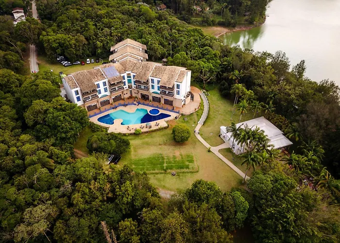Resort: Naturescer Eco Hotel