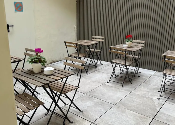 Ella Hostel Ramblas