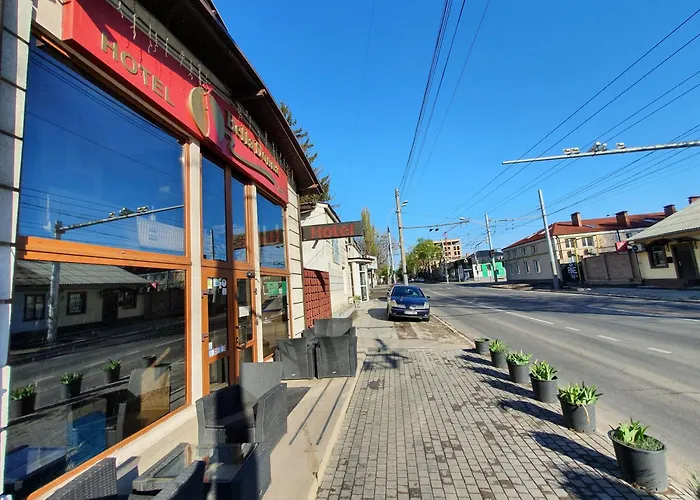 Pet Friendly hotel: Bella Donna Hotel