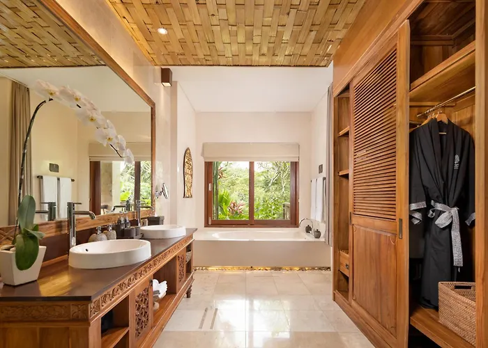 Luxe hotel: The Kayon Jungle Resort