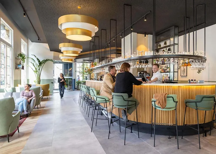 Hotel 4 estrelas: Hotel Novotel Brussels Off Grand Place
