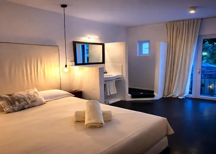 Sous Le Badamier Charming Guest House Grand Baie Pointe Aux Canonniers