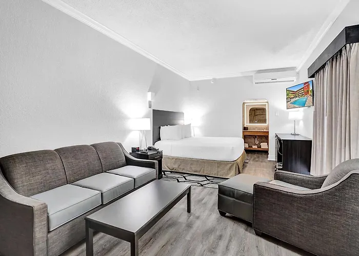 Hotel: The Harrison Downtown Hollywood