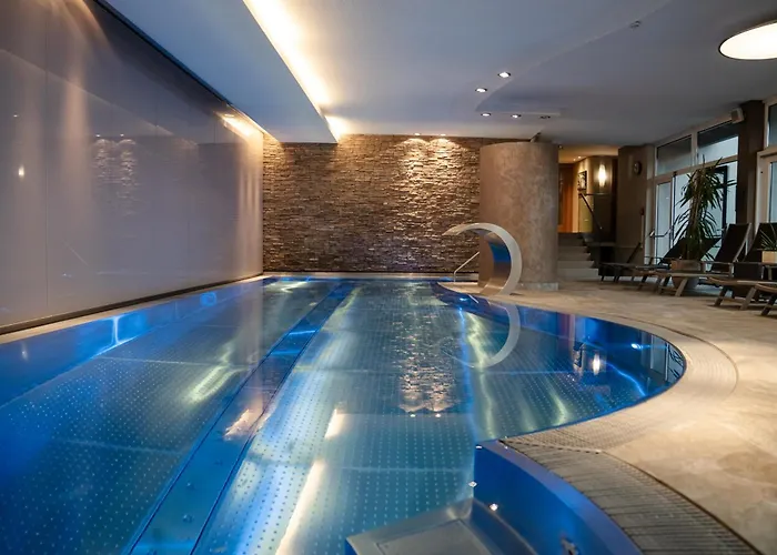 Waterpark Hotel: Aktivhotel Schweizerhof Kitzbuehel