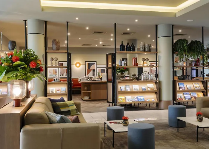 In Luxury hotels Adina Apartment Budapest