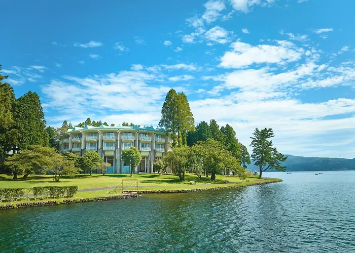 Prince Hakone Lake Ashinoko
