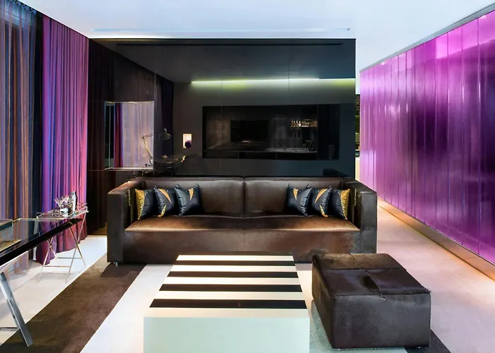 Motel: W Bangkok Hotel