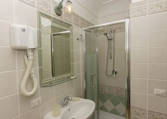3 star hotel: Villa Palumbo