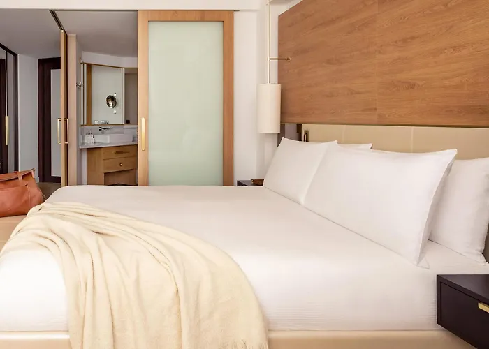 Torre Melina, A Gran Melia Hotel