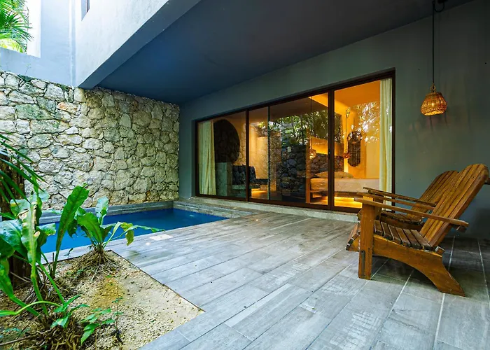 Kuun Taak Tulum