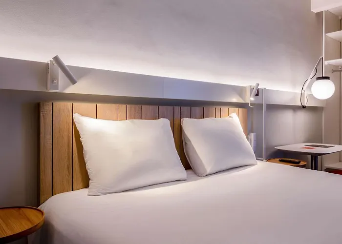 Pets Allowed Hotel Ibis La Rochelle Centre Historique