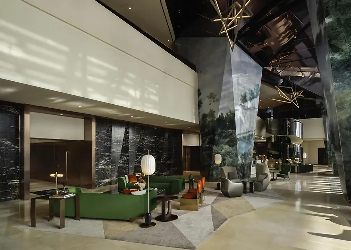 Family Hotel: So/ Uptown Dubai