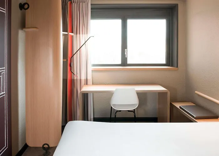 Hotel: Ibis Valence Sud