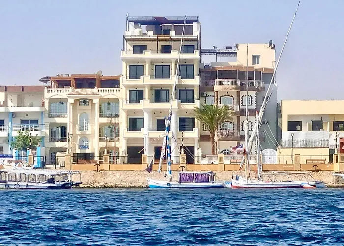 All Vacation Rentals Nile Castle