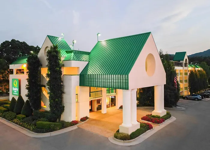 Quality Inn Near The Island Pigeon Forge