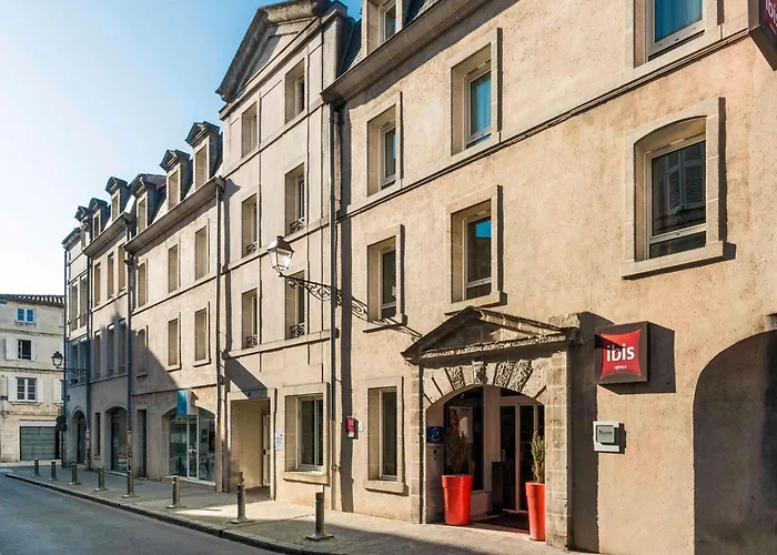 Pets Allowed Hotel Ibis La Rochelle Centre Historique