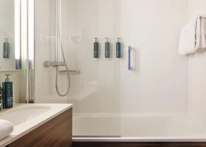 Doubletree By Hilton Chelsea
