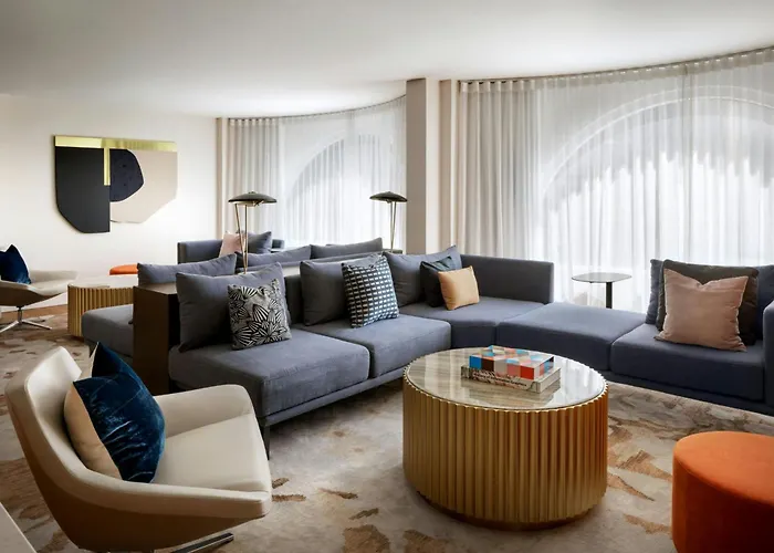 Marriott Chateau Champlain