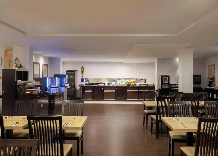 In Luxury hotels Ona Marinas De Nerja Spa Resort
