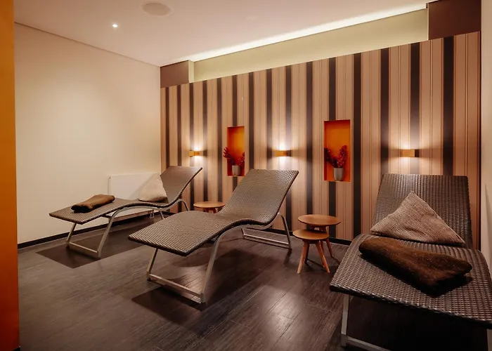 Vienna House Easy By Wyndham City & Apartments