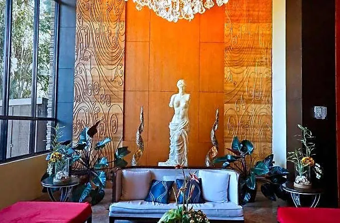 Venus Parkview