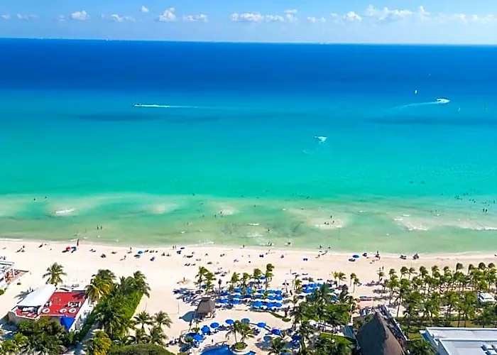 Family Friendly Hotels Reef Playacar Beach & Spa