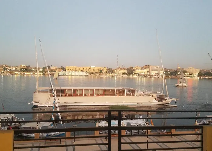 All Vacation Rentals Nile Castle