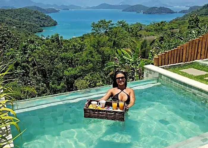Alto da Piraquara Flat