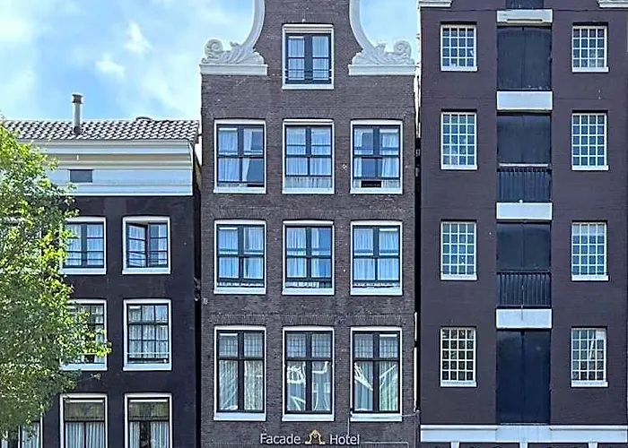 Cheap hotels Facade Amsterdam
