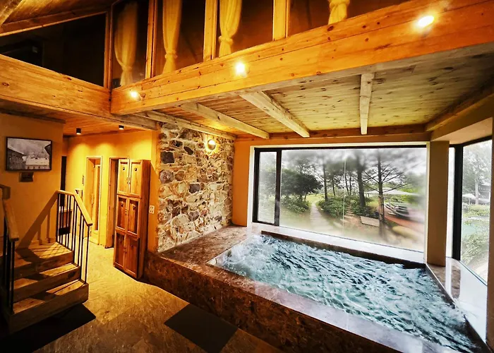 Amaya Home - Lodge, Spa & Restaurant