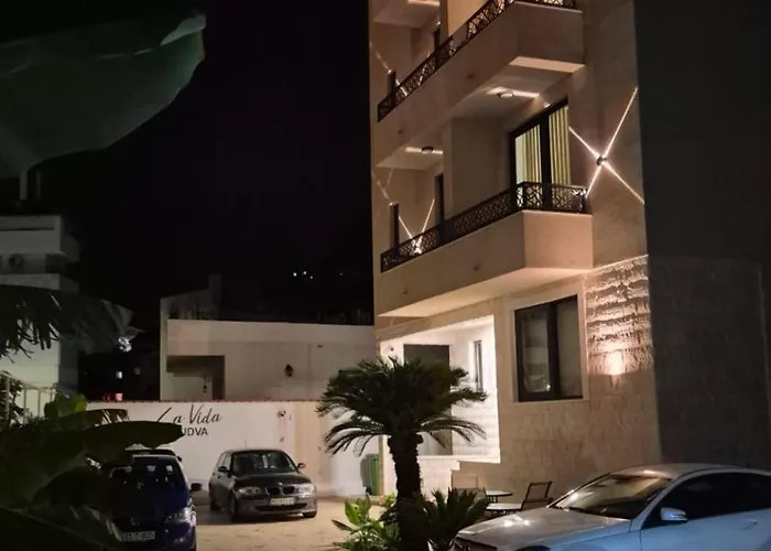 La Vida Apartments