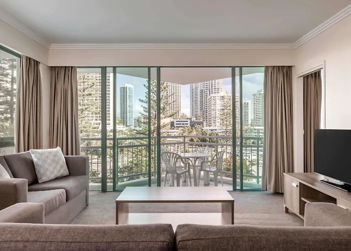 Apartments Mantra Crown Towers