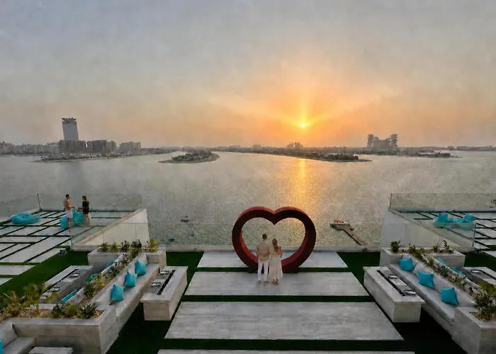 Royal Central Hotel And Resort The Palm