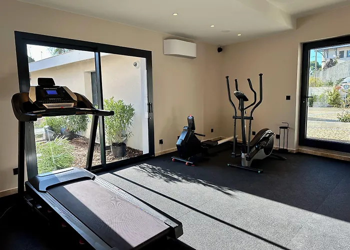 Les Vagues Hotel & Spa