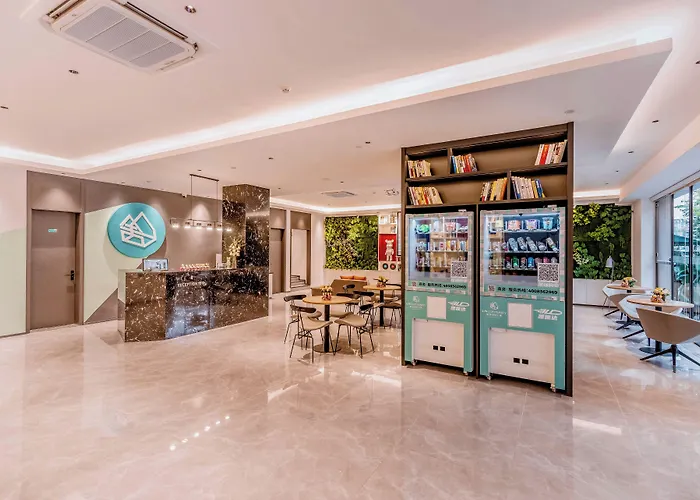 Hotels with a view Lncommunity Guangzhou Haizhu Branch