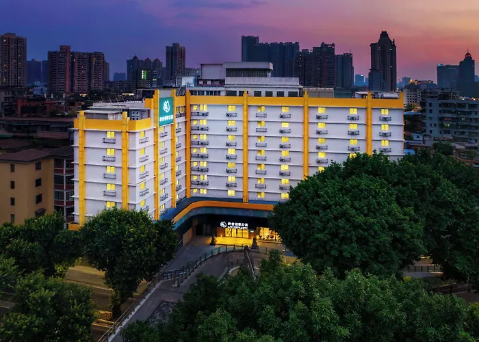 Hotels with a view Lncommunity Guangzhou Haizhu Branch